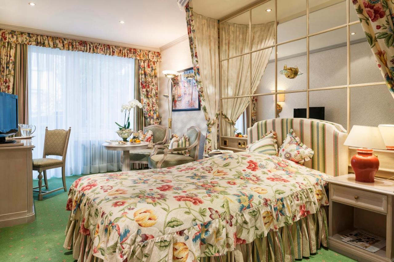 Relais & Chateaux Hotel Schwarzmatt بادنويلر المظهر الخارجي الصورة