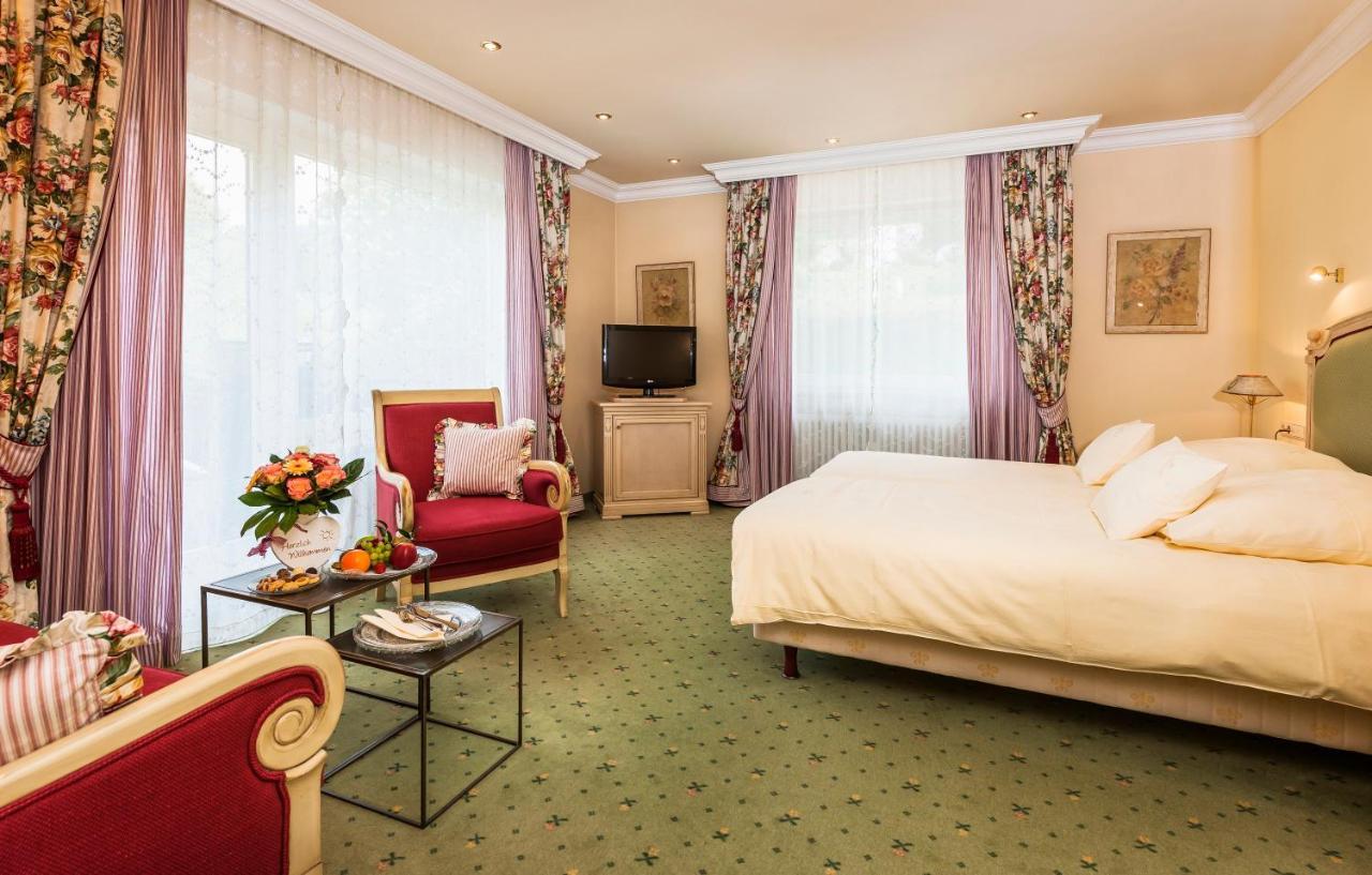 Relais & Chateaux Hotel Schwarzmatt بادنويلر المظهر الخارجي الصورة